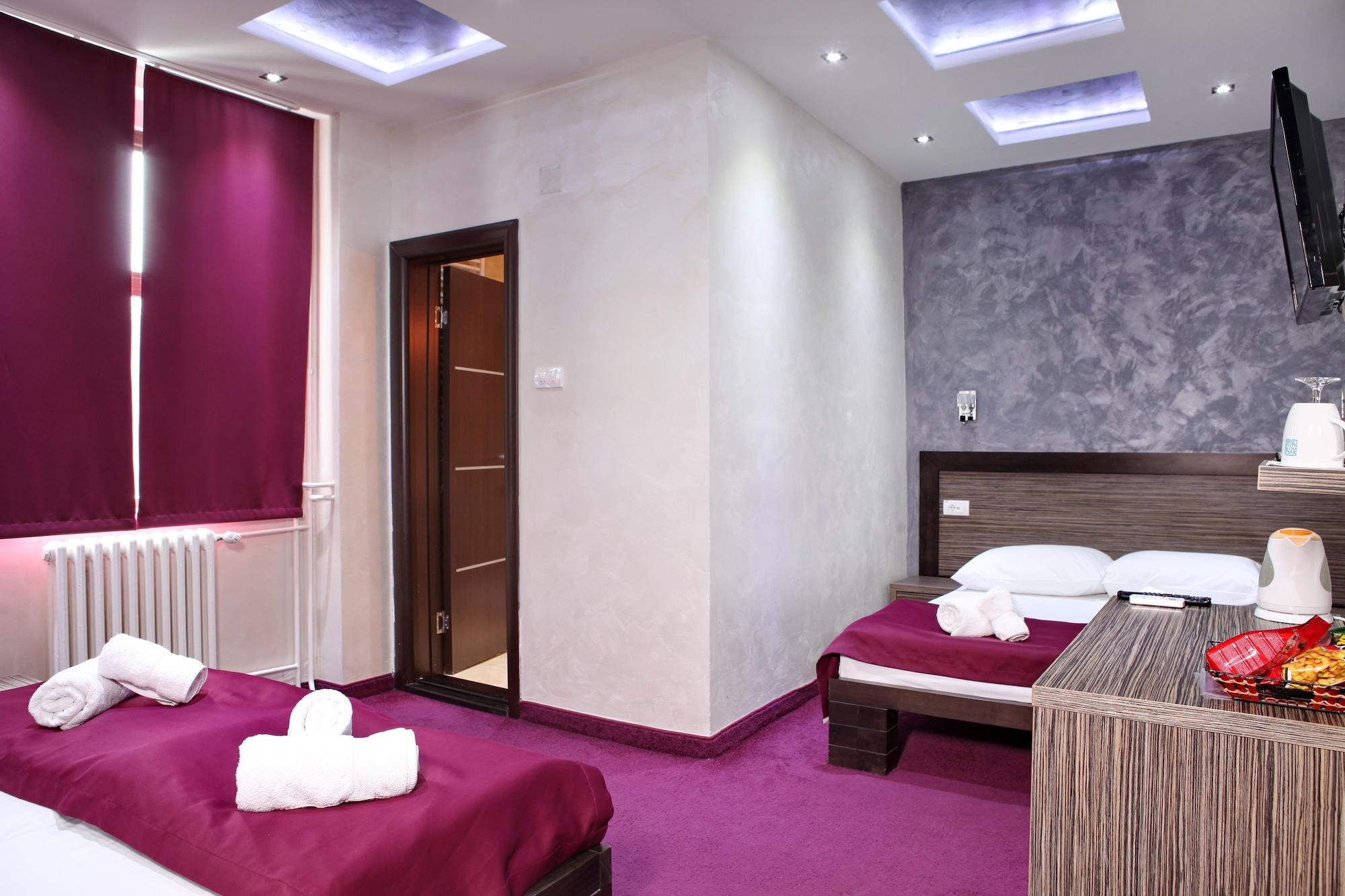 Side One Design Hotel Garni Belgrado Exterior foto