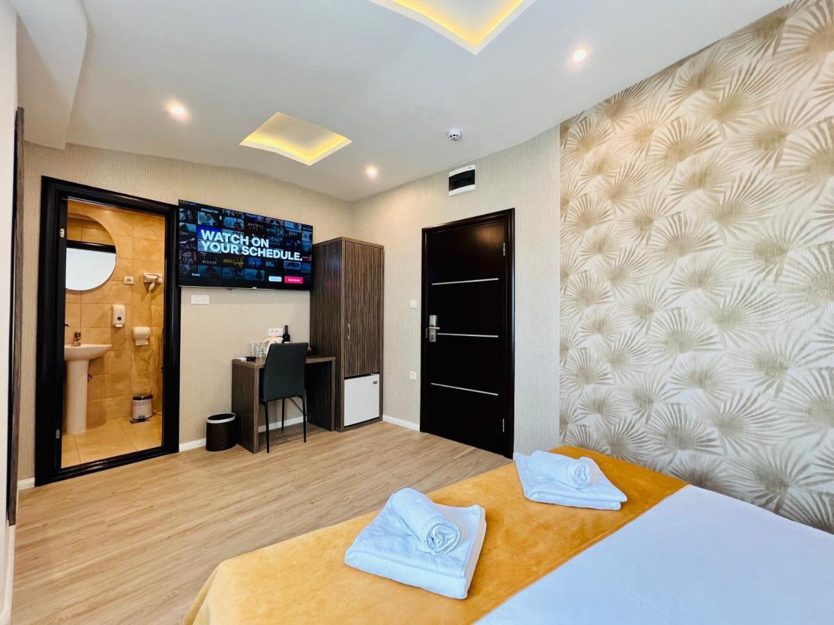 Side One Design Hotel Garni Belgrado Exterior foto