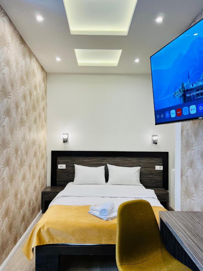 Side One Design Hotel Garni Belgrado Exterior foto