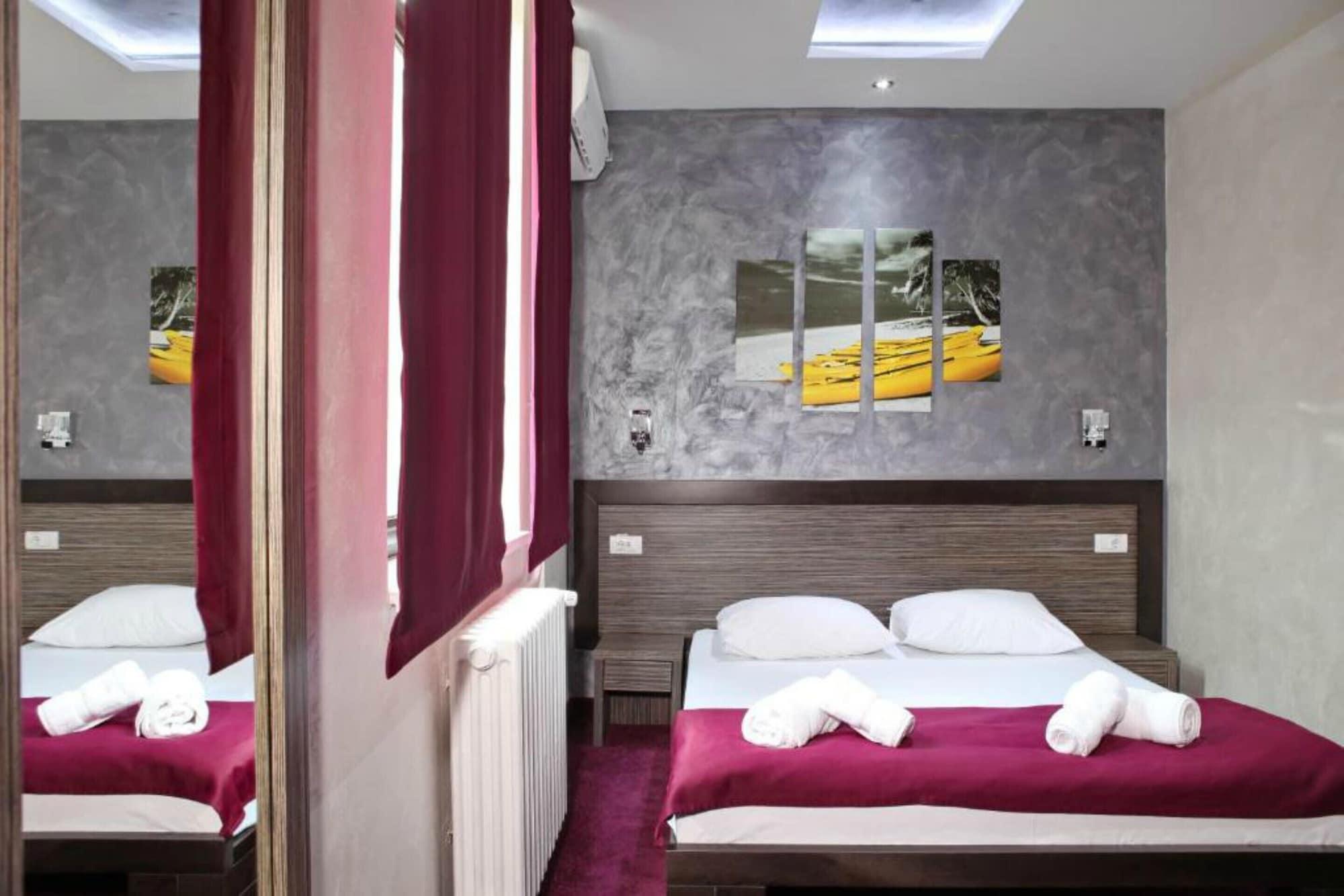Side One Design Hotel Garni Belgrado Exterior foto